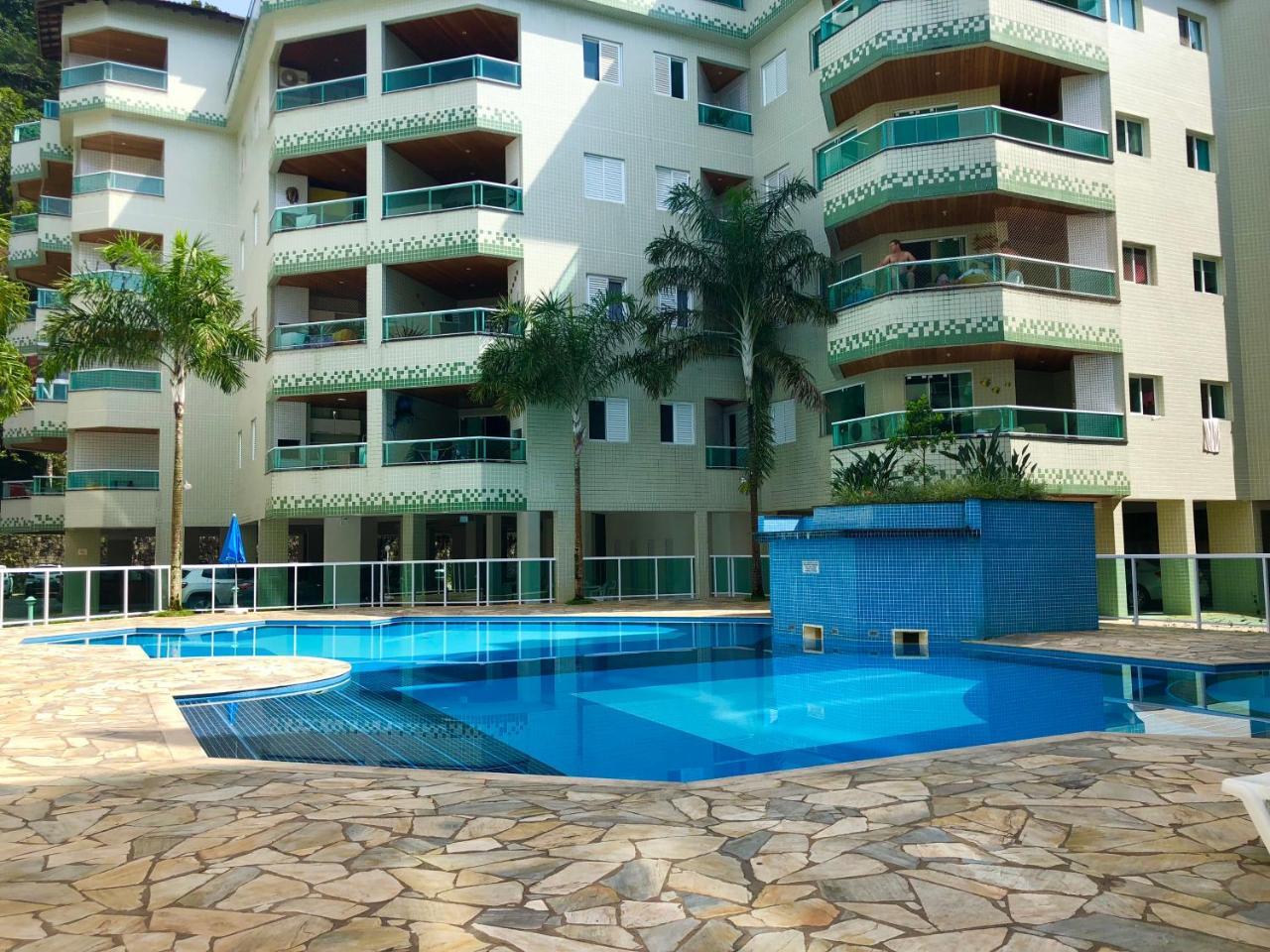 Condominio Grand Beach Ubatuba Kültér fotó